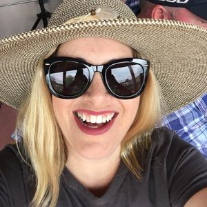 Meet your Posher, Rose